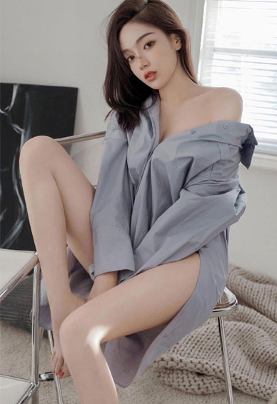 足球巨星幕后：赛场之外的真实人生